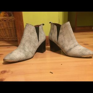 Repot Short Booties—— Stone washed with metal toe